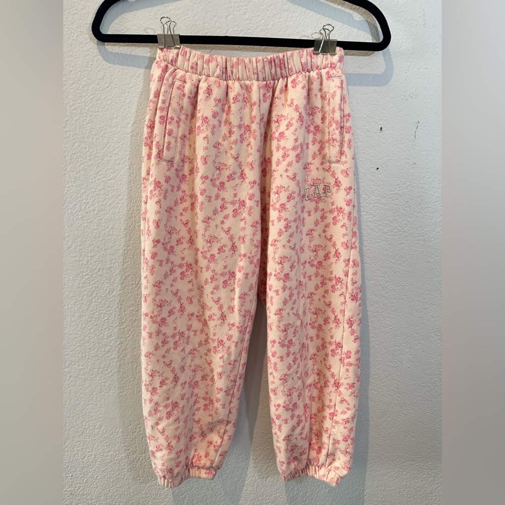 Girls Love Shack Fancy x Gap Pink Floral Sweatpants